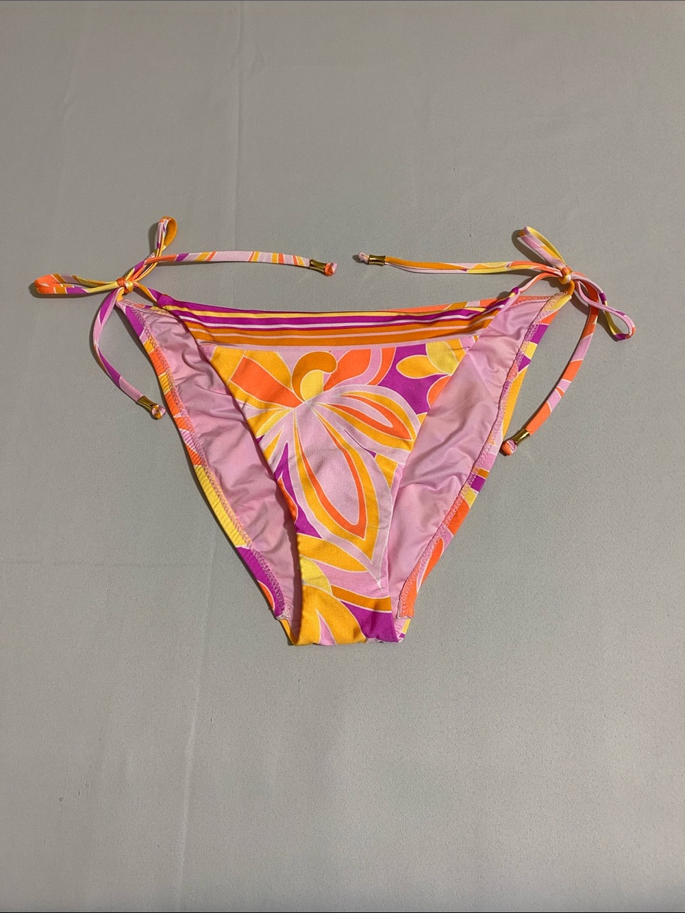 SUNSHINE 79 Floral-print Side-tie String Bikini Bottom Size 8